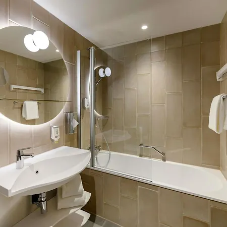 Adagio Apartmanhotel 4*