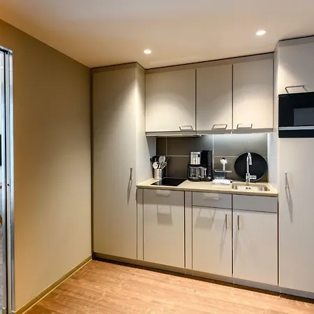 아파트호텔 Adagio 4*