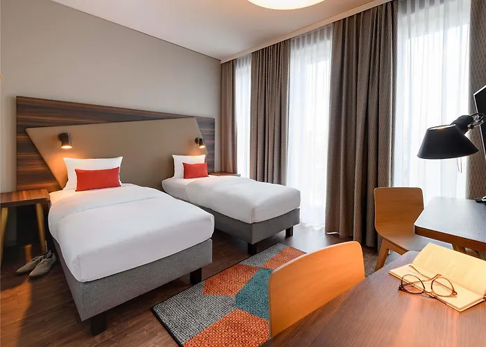 Adagio Aparthotel Brémy